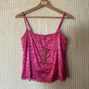 Skims Jacquard Lace Cami Hot Pink Size Small NWT Rayon Blend